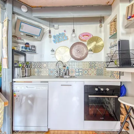 Plein Centre Duplex Апартаменты *