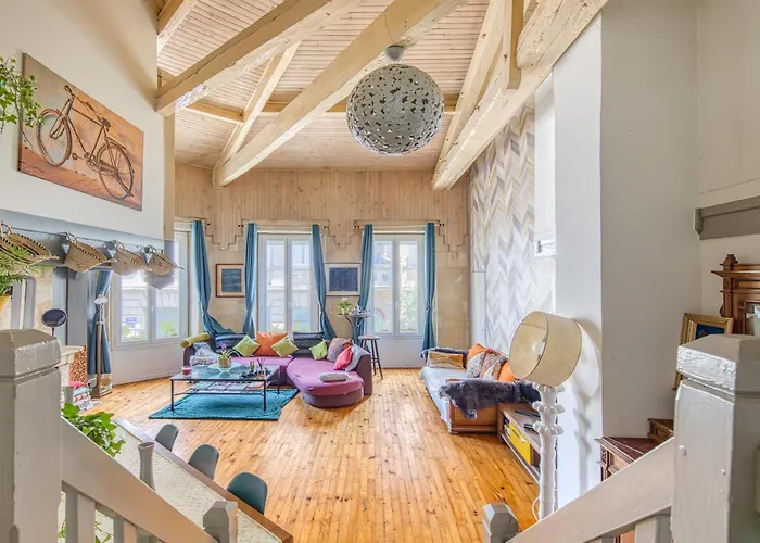 Plein Centre Duplex *